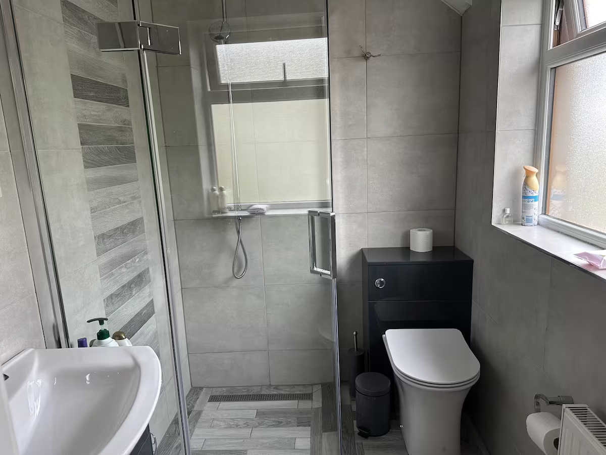 Coastal Walks and Wild Atlantic Views in Greencastle